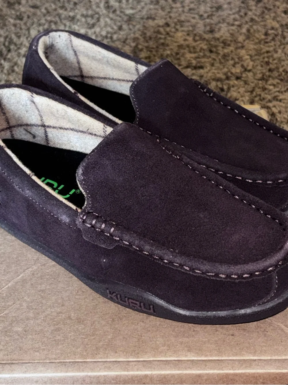 KURU Loft Mens Moccasin Slippers Sz 7.5 M Java Brown Suede Slip On Round Toe